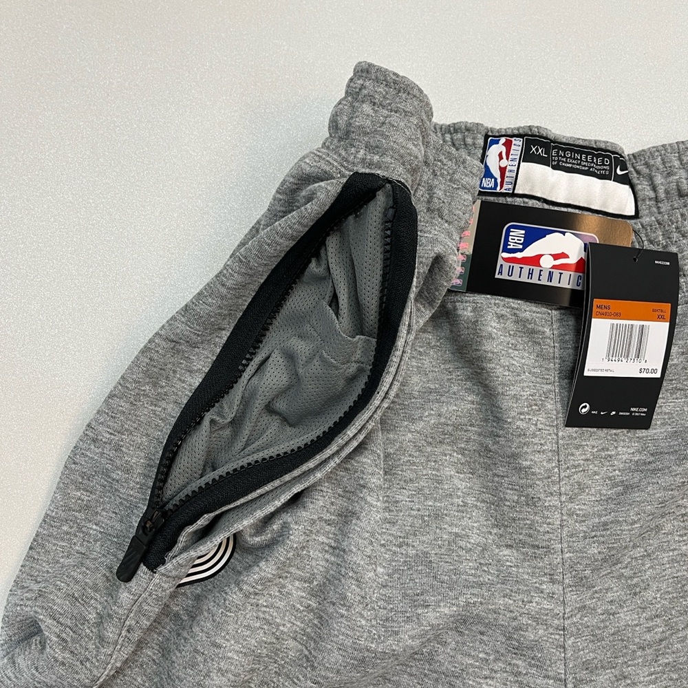 Nike NBA Portland Trailblazers Practice Shorts - Picture 5 of 5